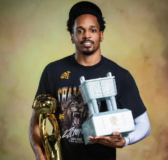 de, 将成功夺得 de, 将成功夺得