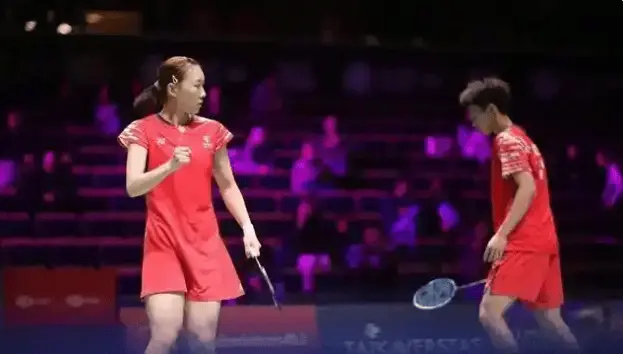 场不断抢攻 场不断抢攻