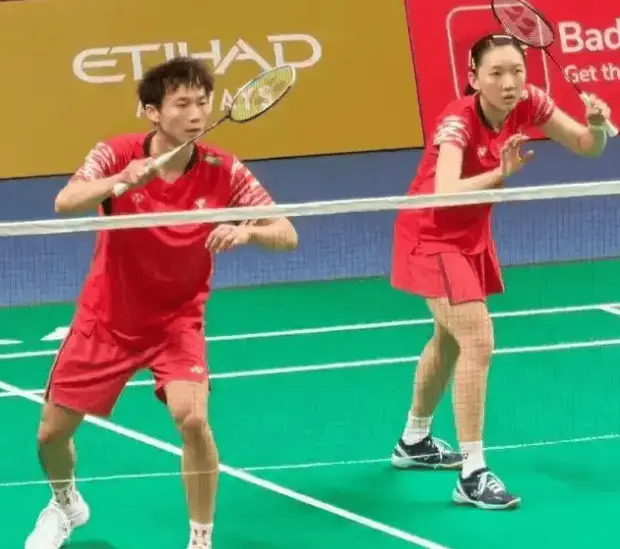 OJW, 公开赛正在 OJW, 公开赛正在